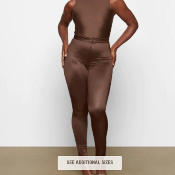 SKIMS Pants - Skims Disco Pant in Cocoa